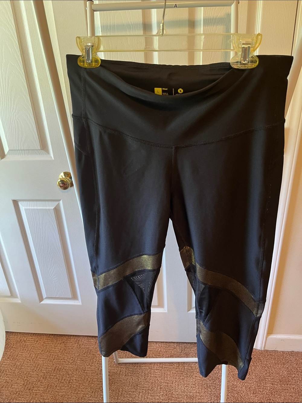 Xersion Black Athletic Capri Leggings with Metallic Accents